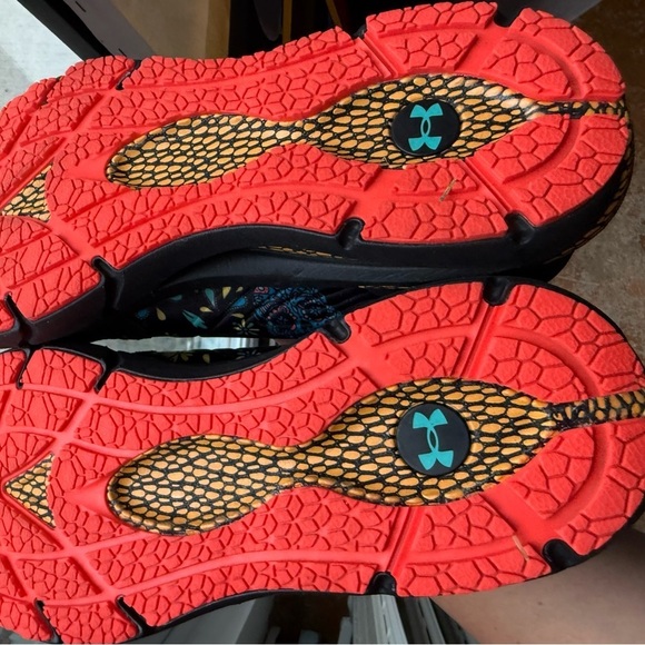 Size W11/M9.5 UnderArmour HOVR Phantom2 IntelliKnit Day Of The Dead Retired Shoe main image 7